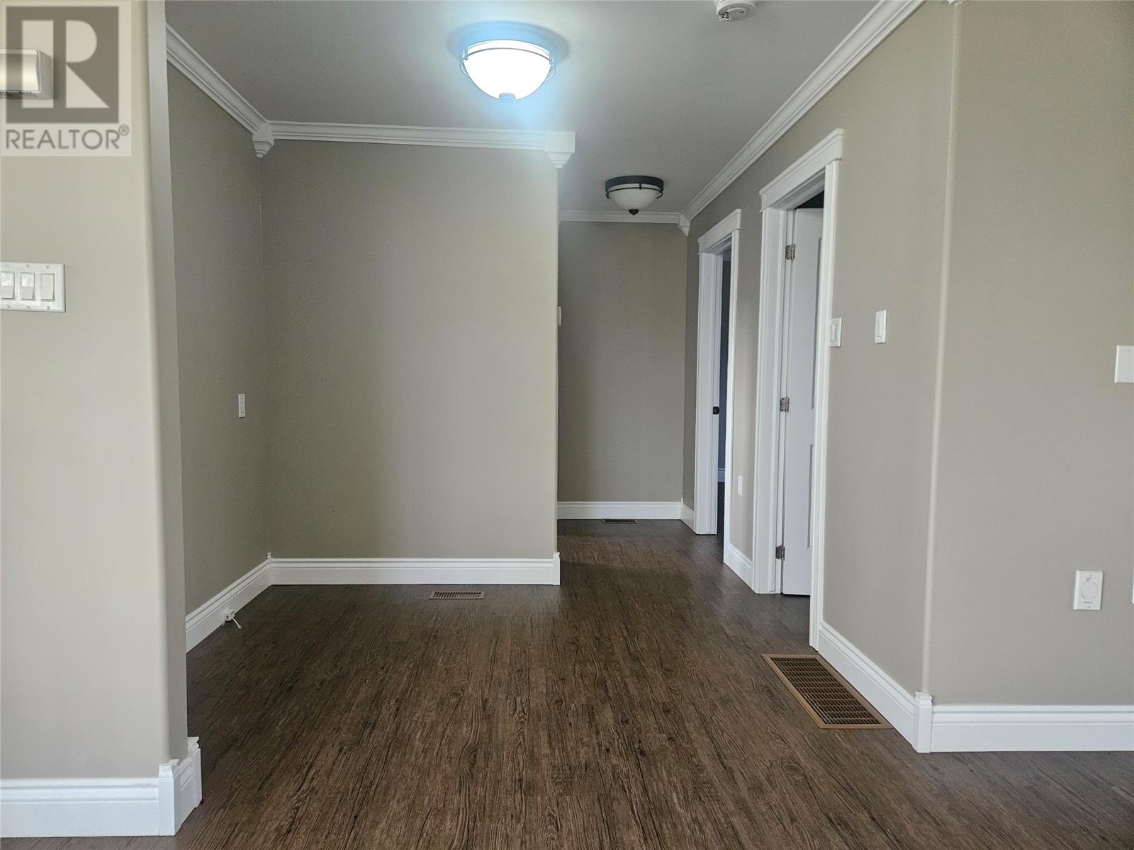111A Bayview Street N - 12