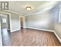 111A Bayview Street North thumbnail 16