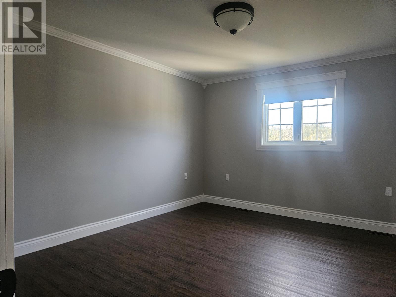 111A Bayview Street N - 18