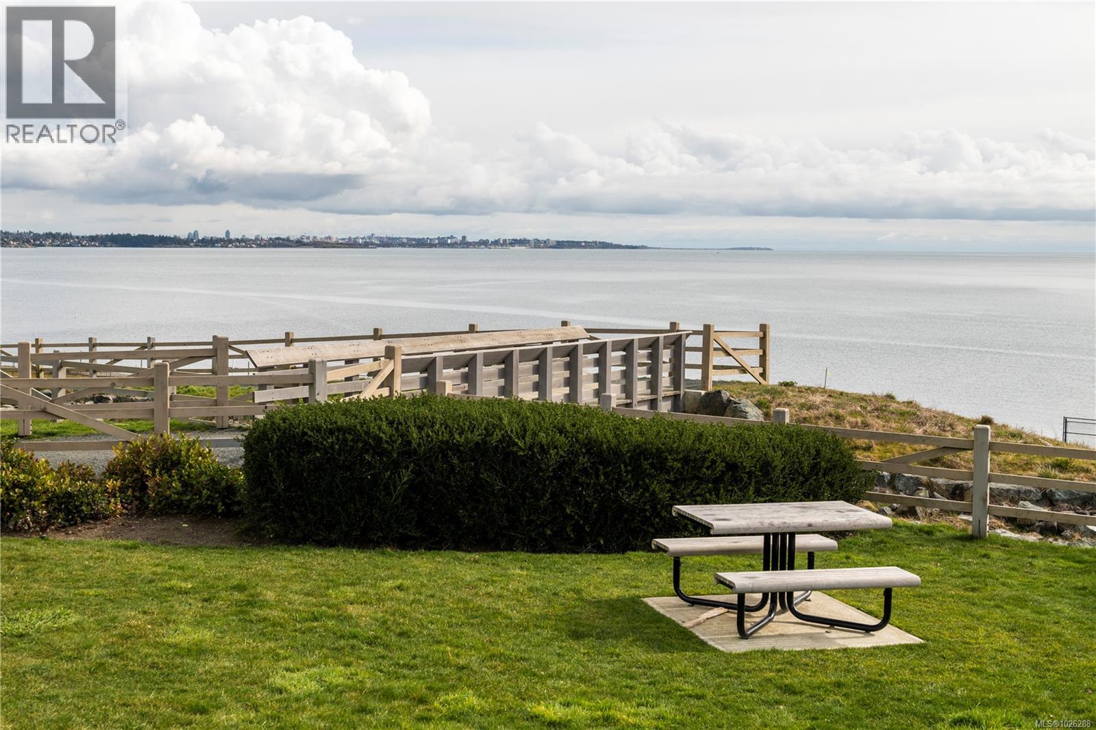  3624 Autumn Lane, Langford