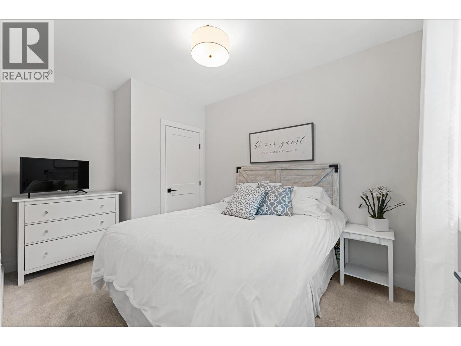  1180 Mission Ridge Road, Kelowna