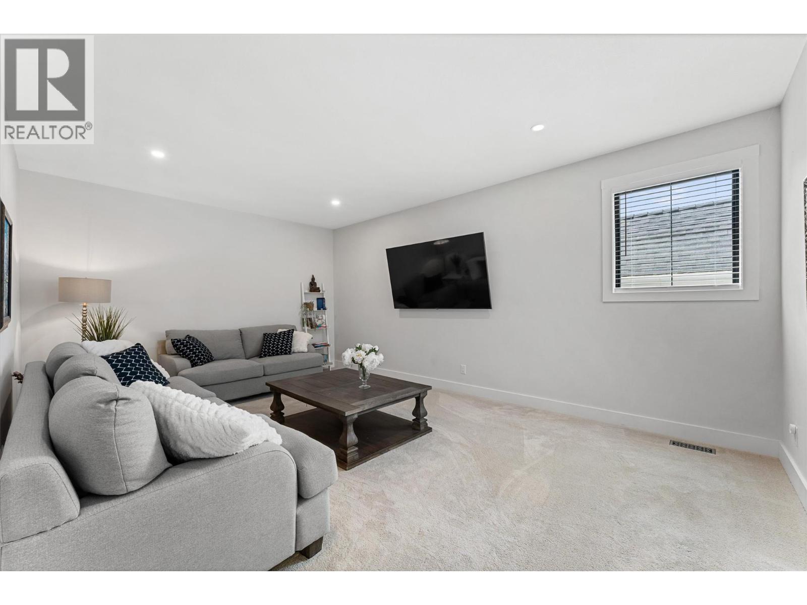  1180 Mission Ridge Road, Kelowna