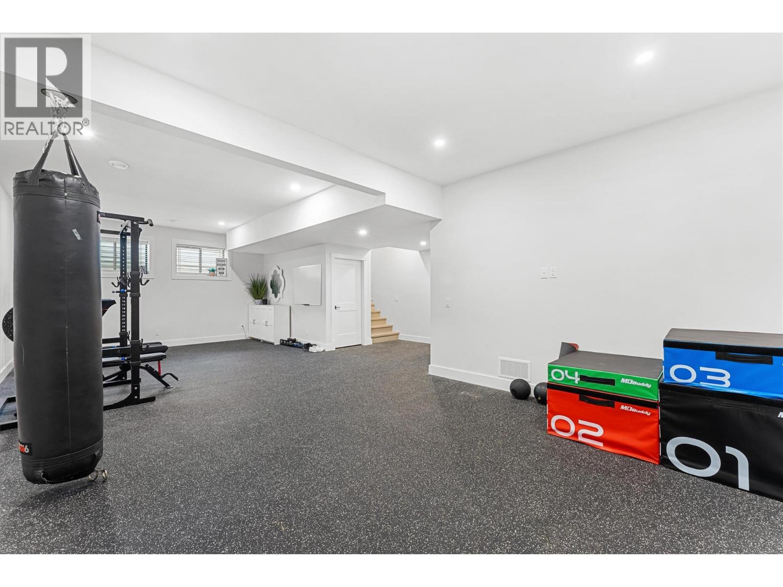  1180 Mission Ridge Road, Kelowna