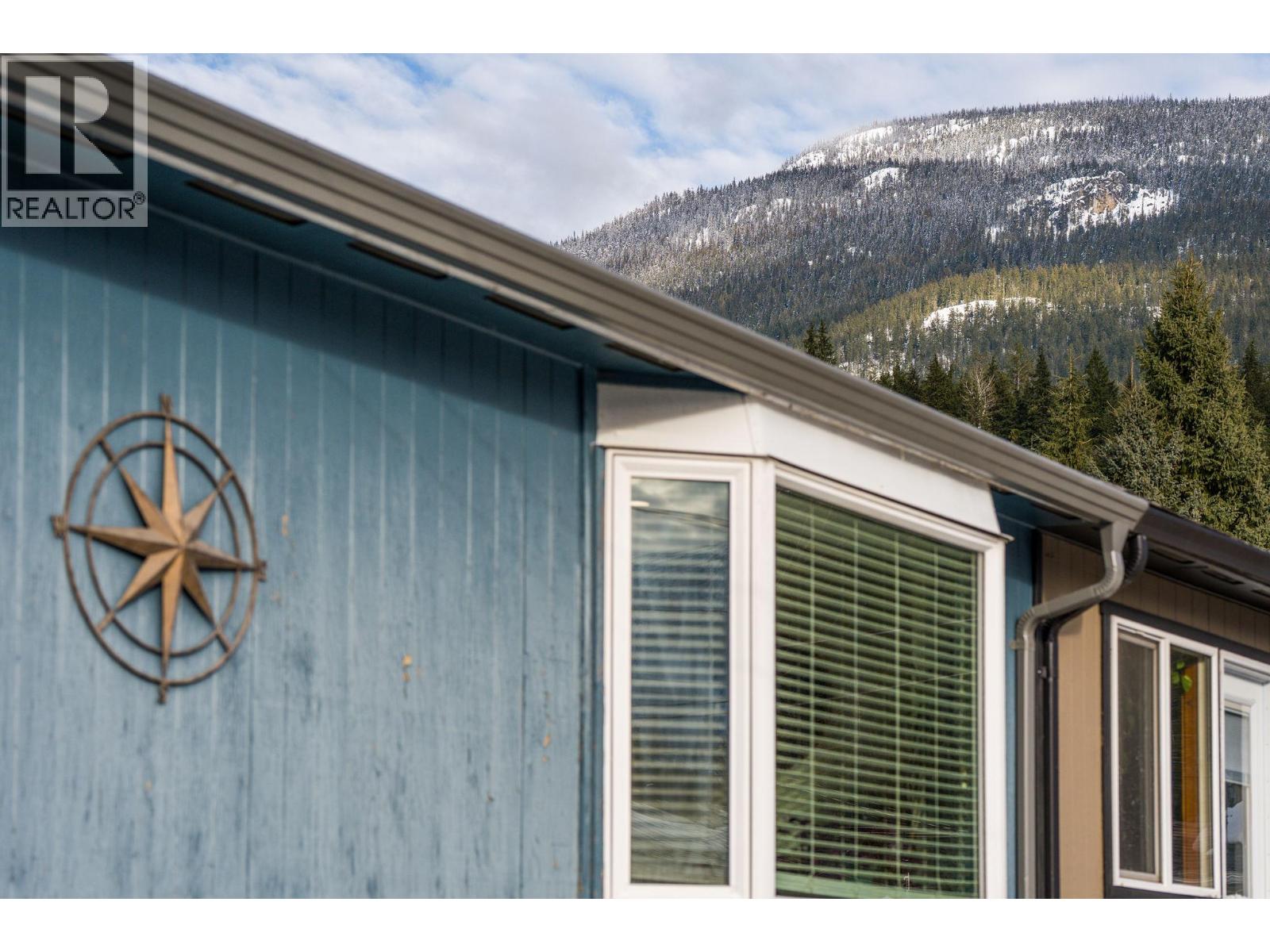 257 Viers Crescent, Revelstoke