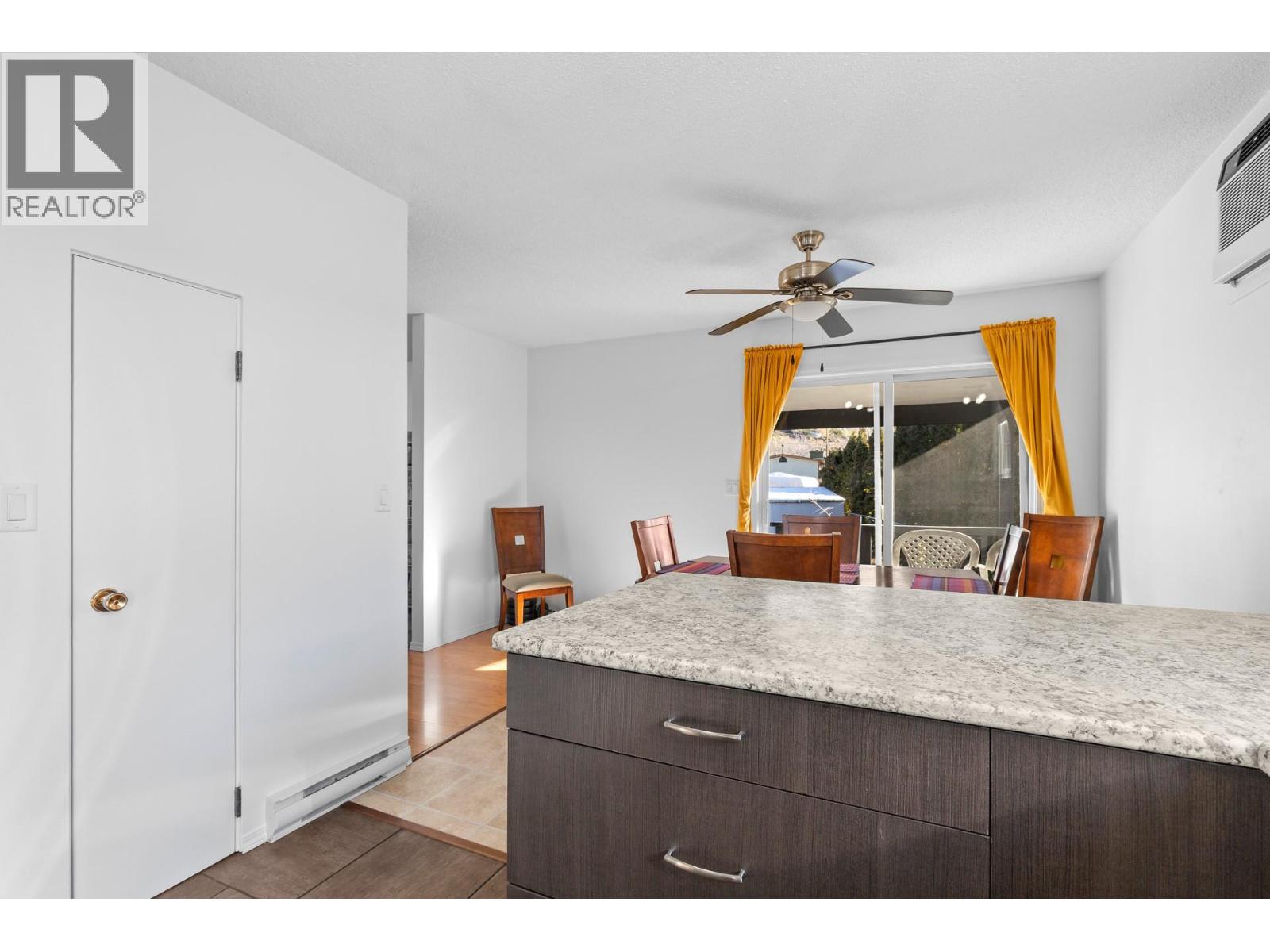  525B Jaschinsky Road, Kelowna