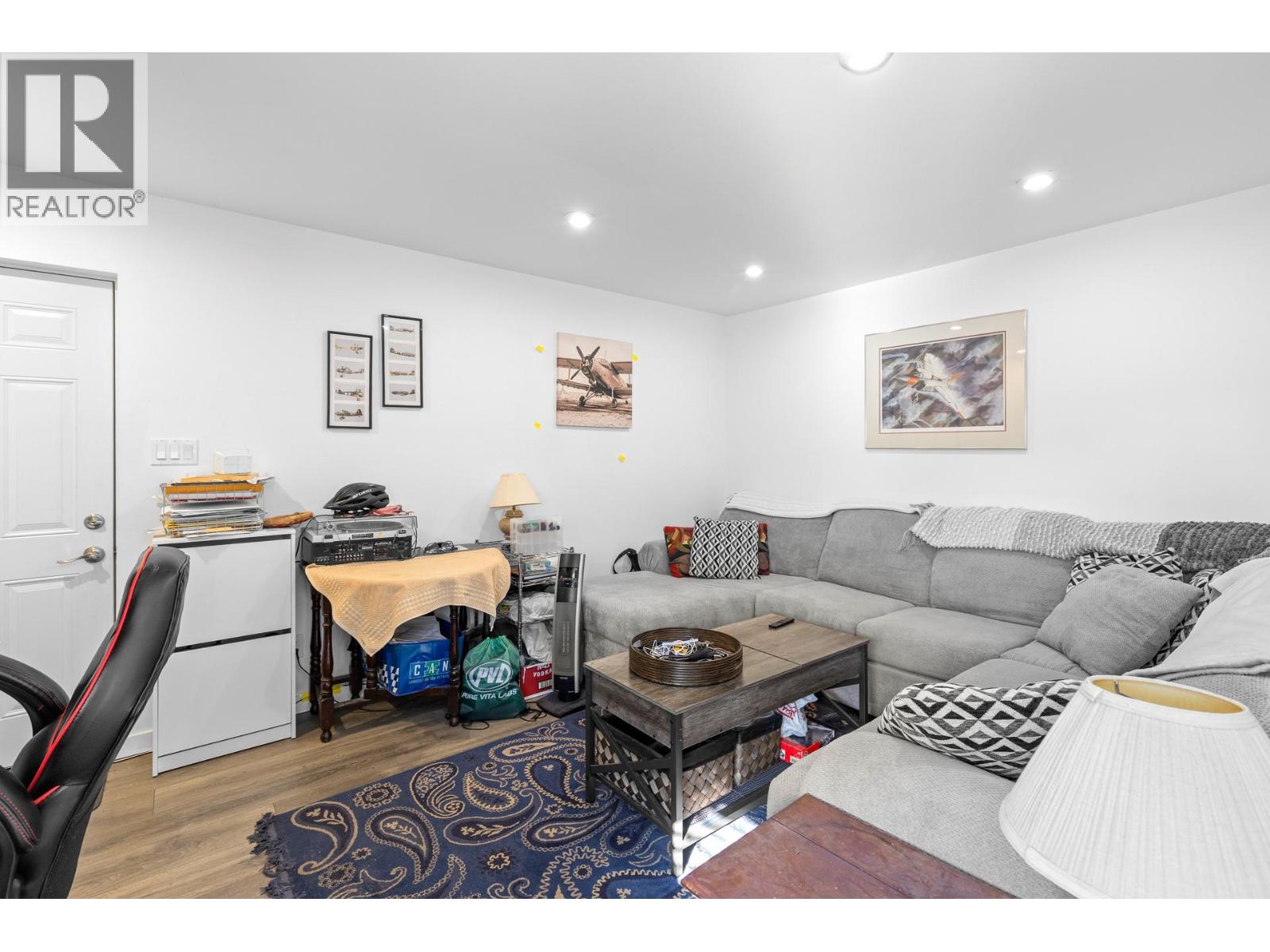  525B Jaschinsky Road, Kelowna