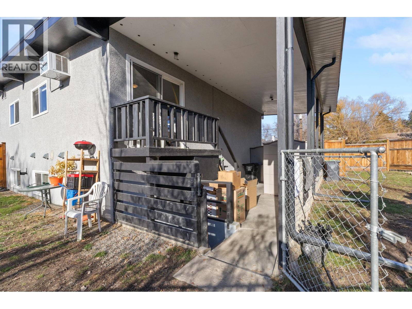  525B Jaschinsky Road, Kelowna