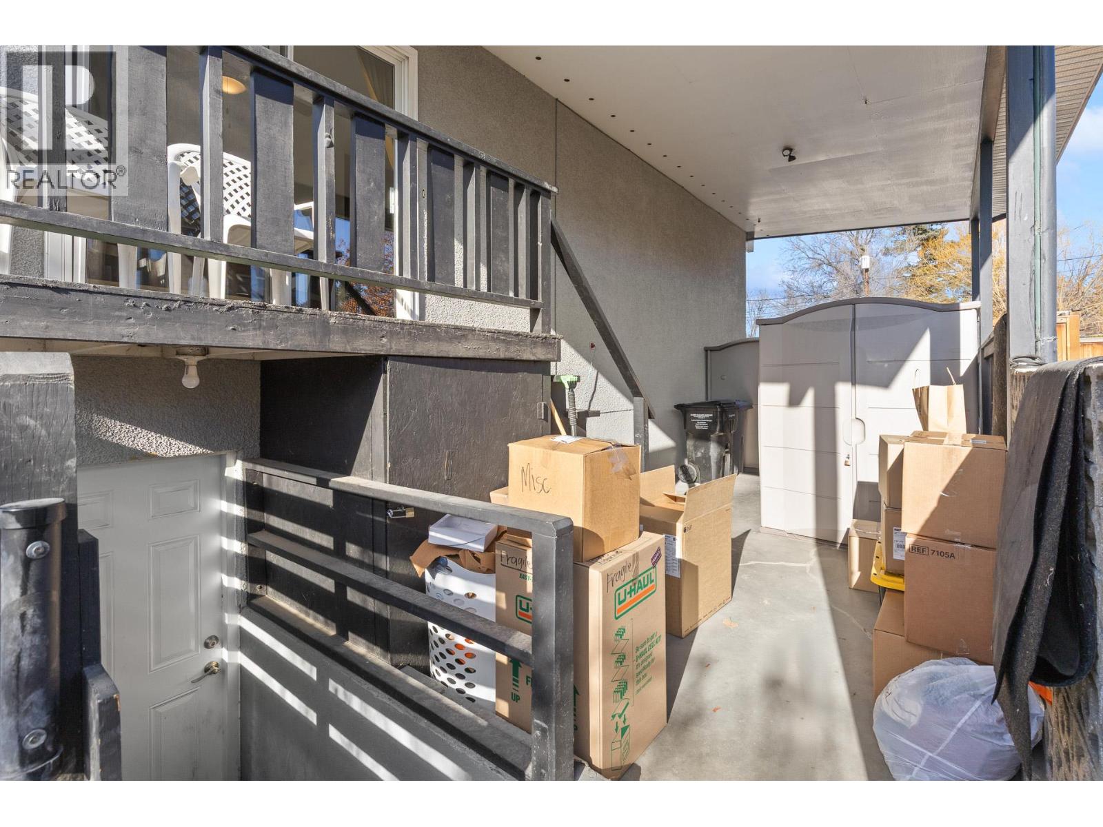  525B Jaschinsky Road, Kelowna