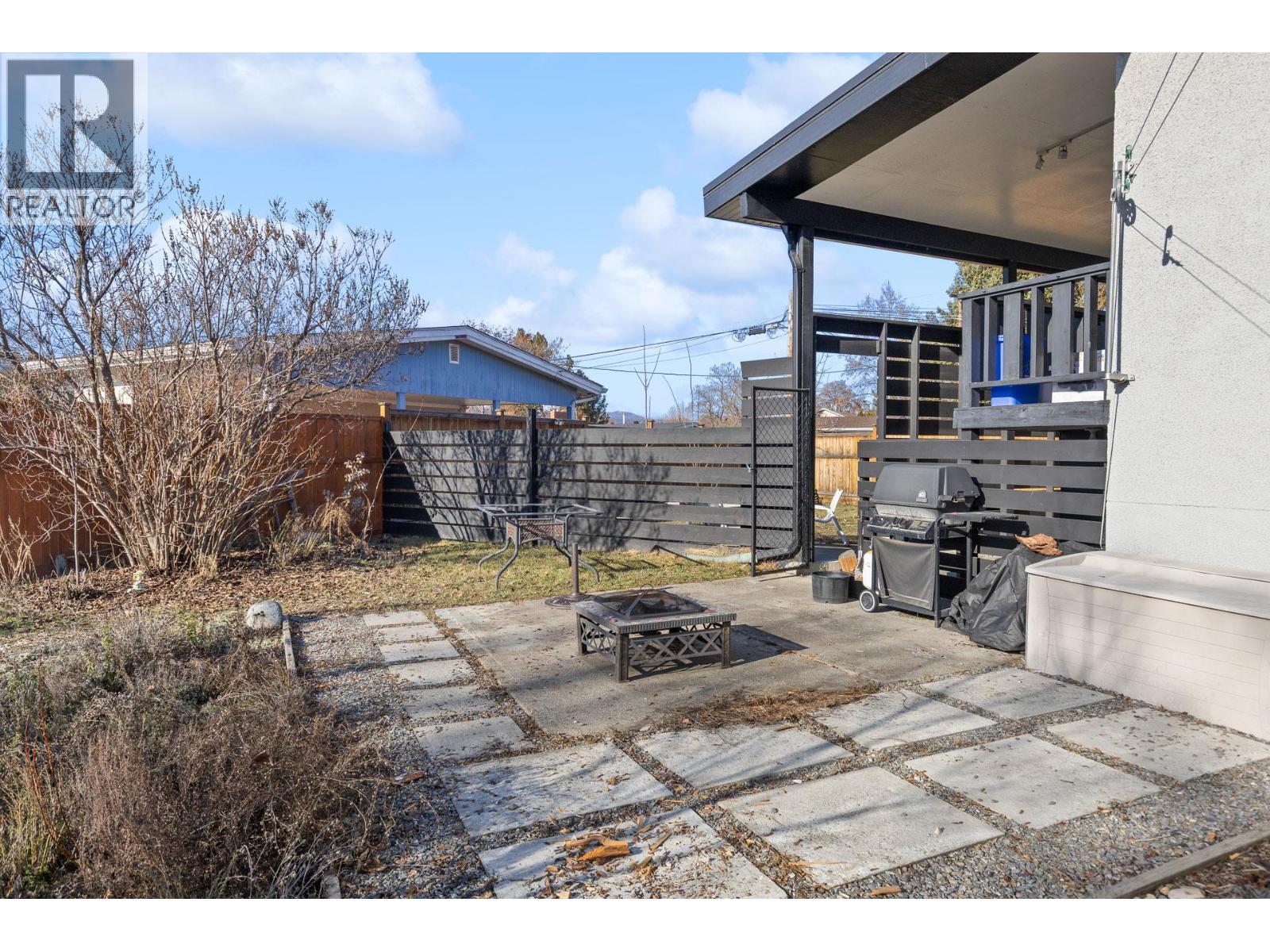  525B Jaschinsky Road, Kelowna