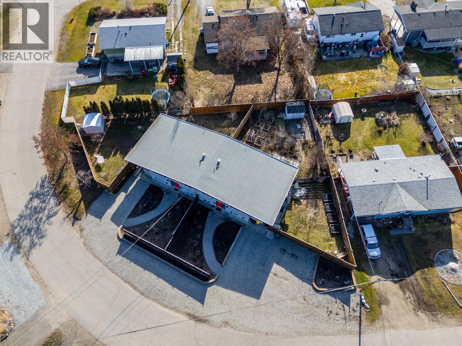  525B Jaschinsky Road, Kelowna