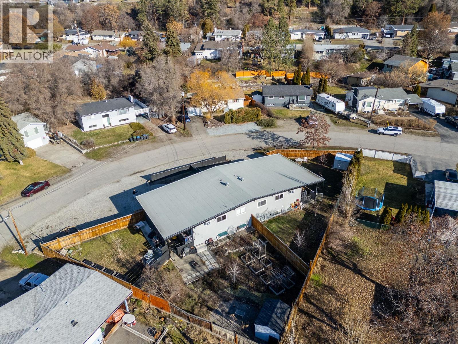  525B Jaschinsky Road, Kelowna