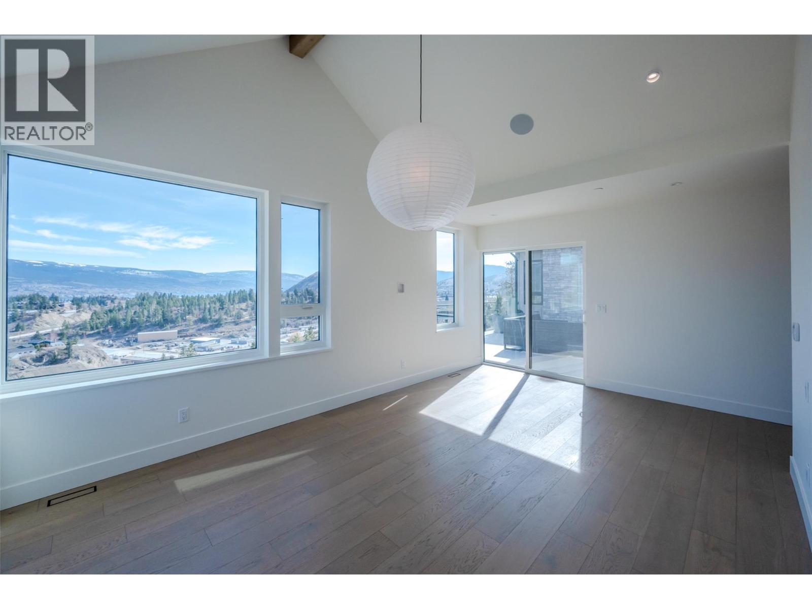  17579 SANBORN Street, Summerland