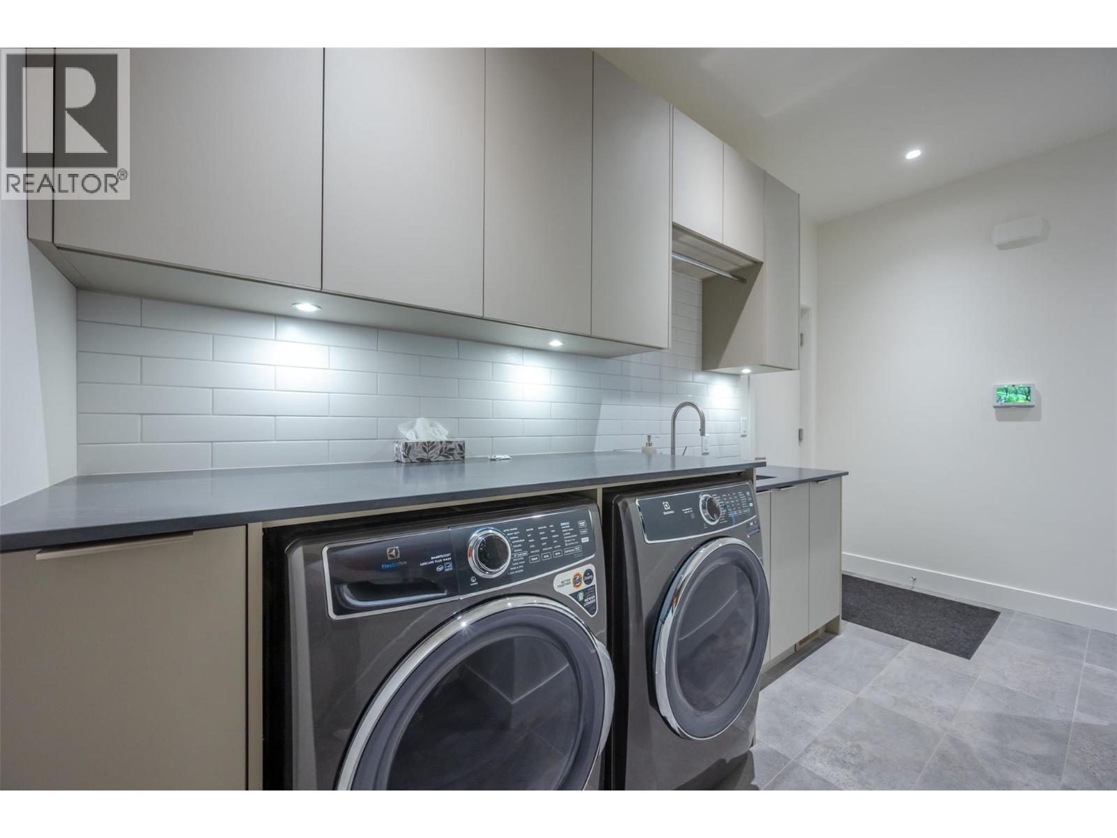  17579 SANBORN Street, Summerland