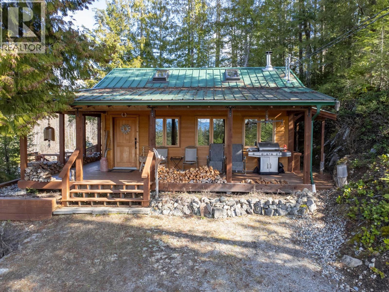 9305 STEPHENS WAY, Halfmoon Bay