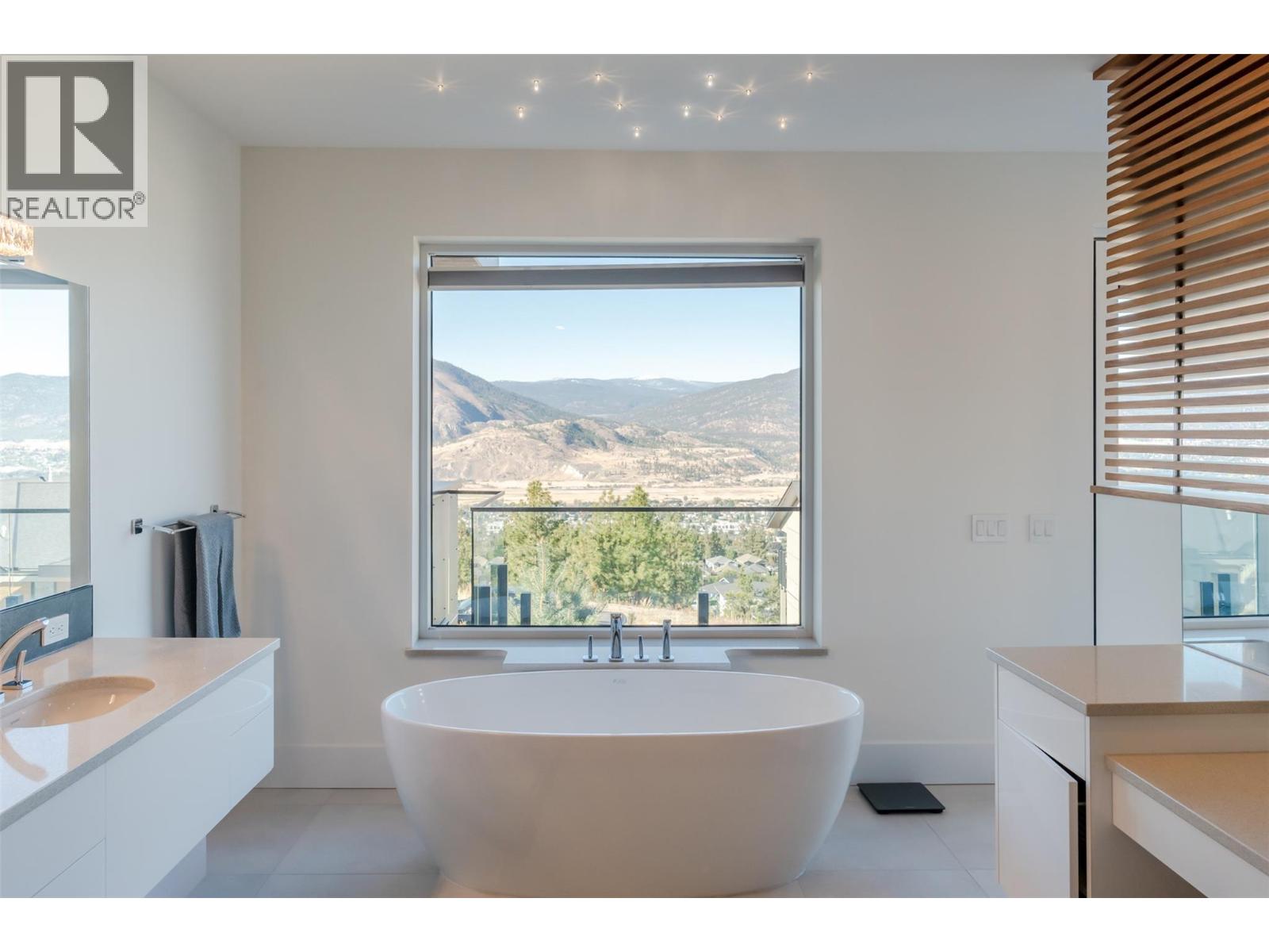 2776 Hawthorn Drive, Penticton