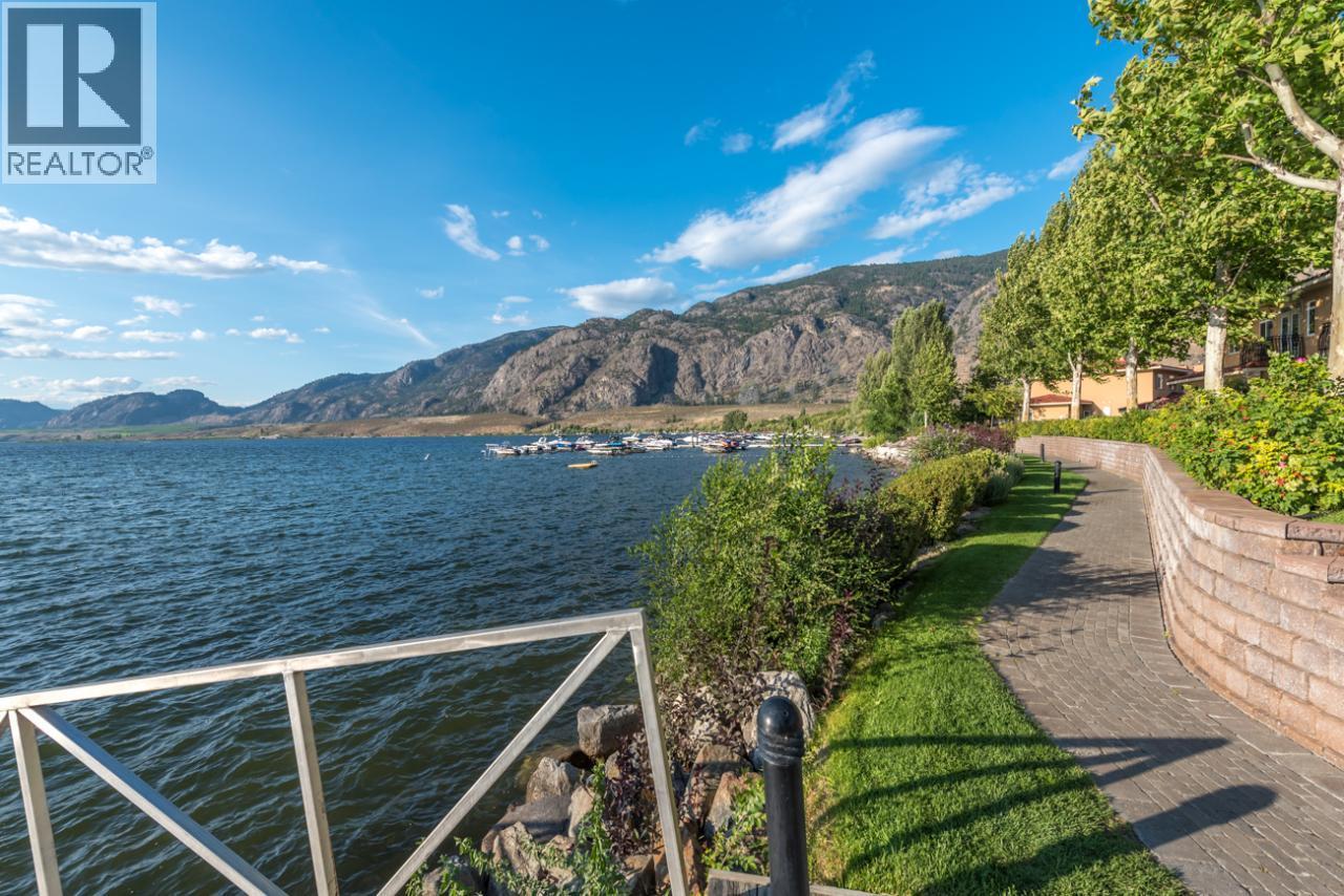7200 COTTONWOOD Drive Unit# 37, Osoyoos