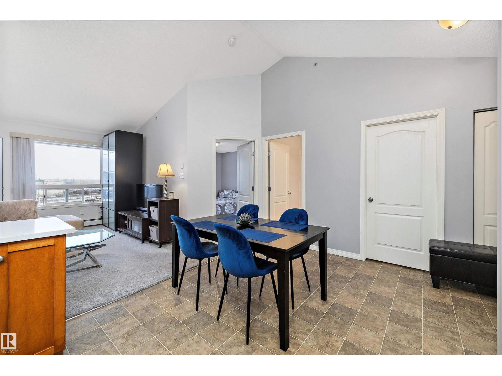 #2407 320 CLAREVIEW STATION DR NW, Edmonton