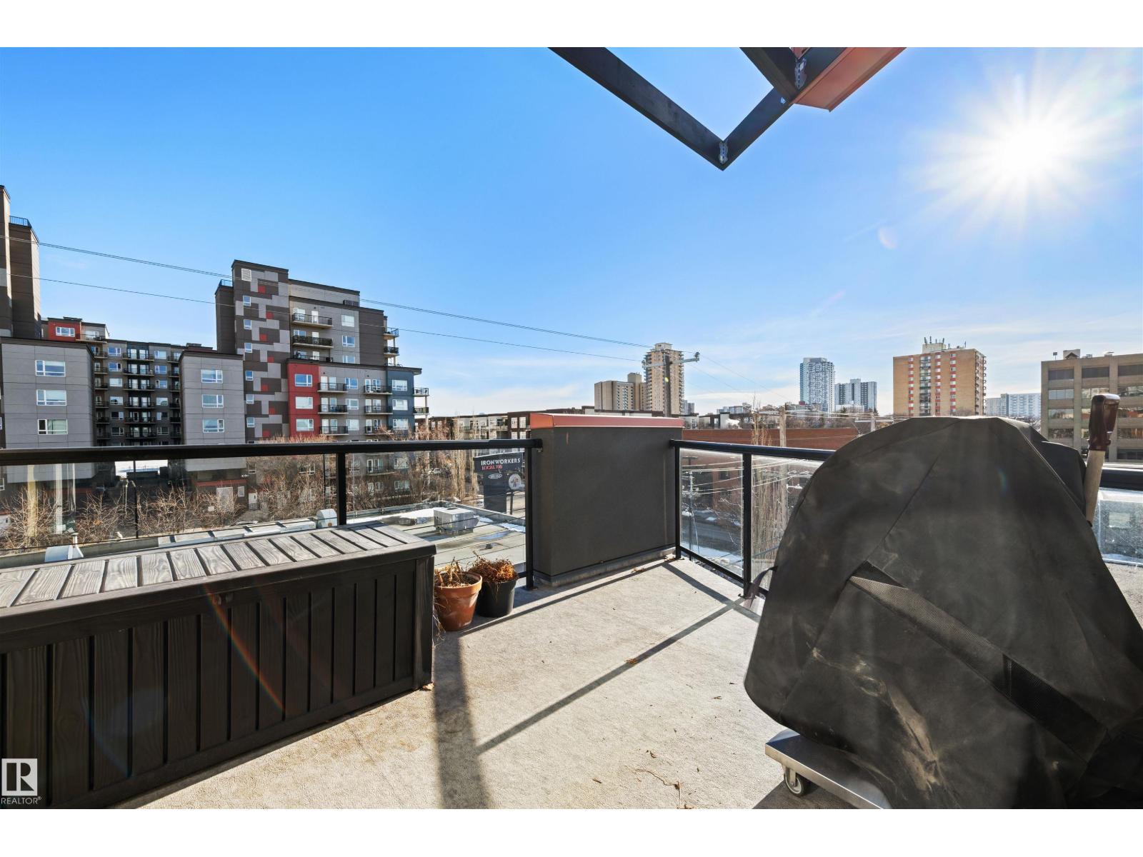 #402 10523 123 ST NW, Edmonton