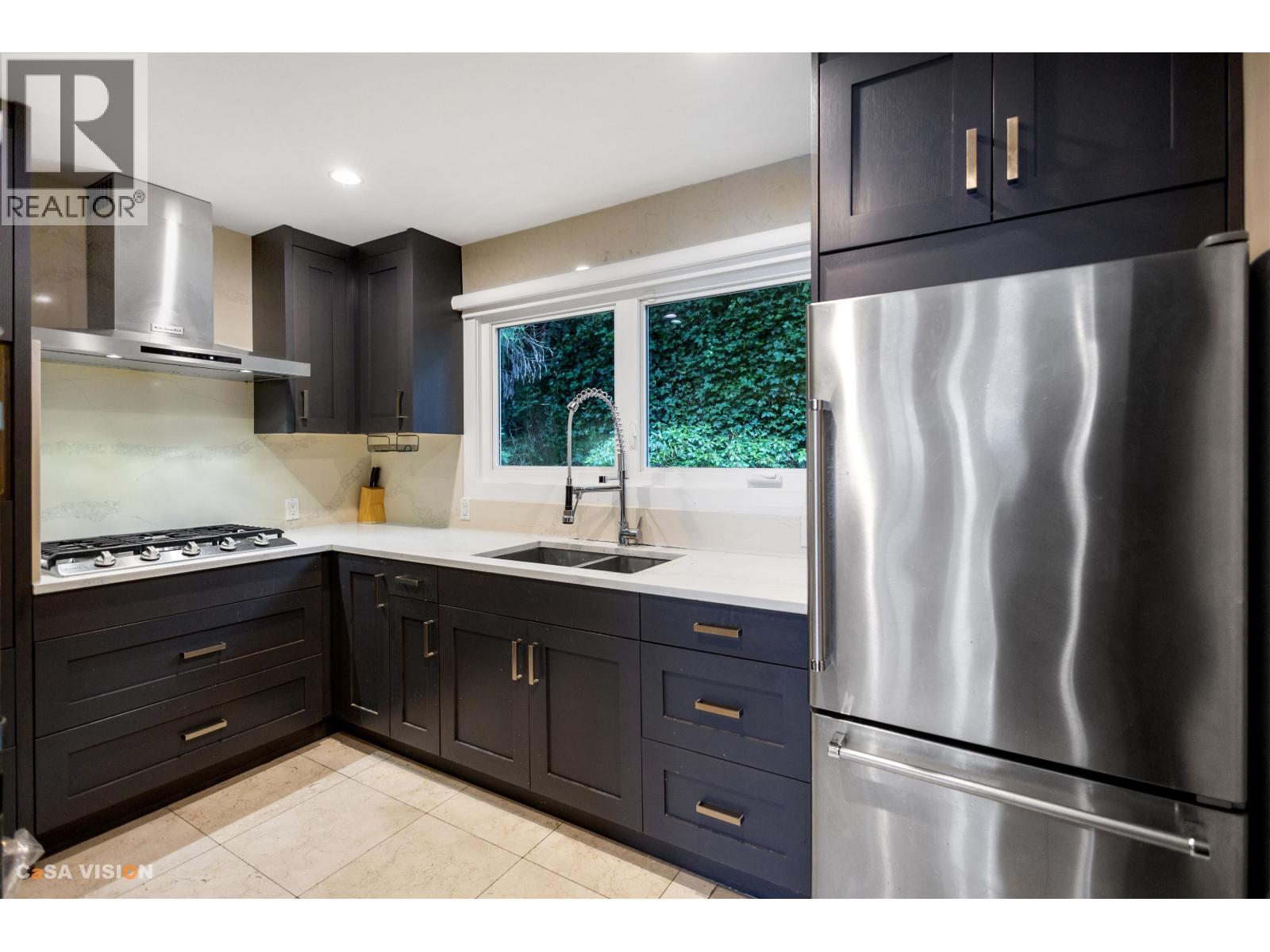 5144 PITCAIRN PL, West Vancouver