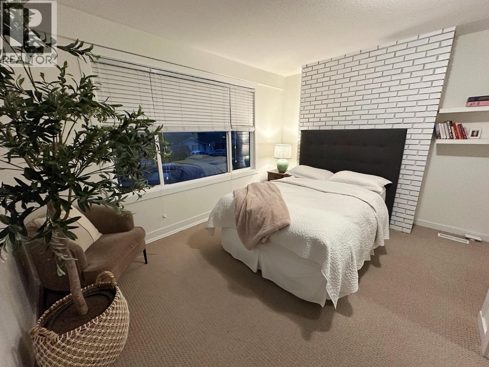  995 Graf Road, Kelowna