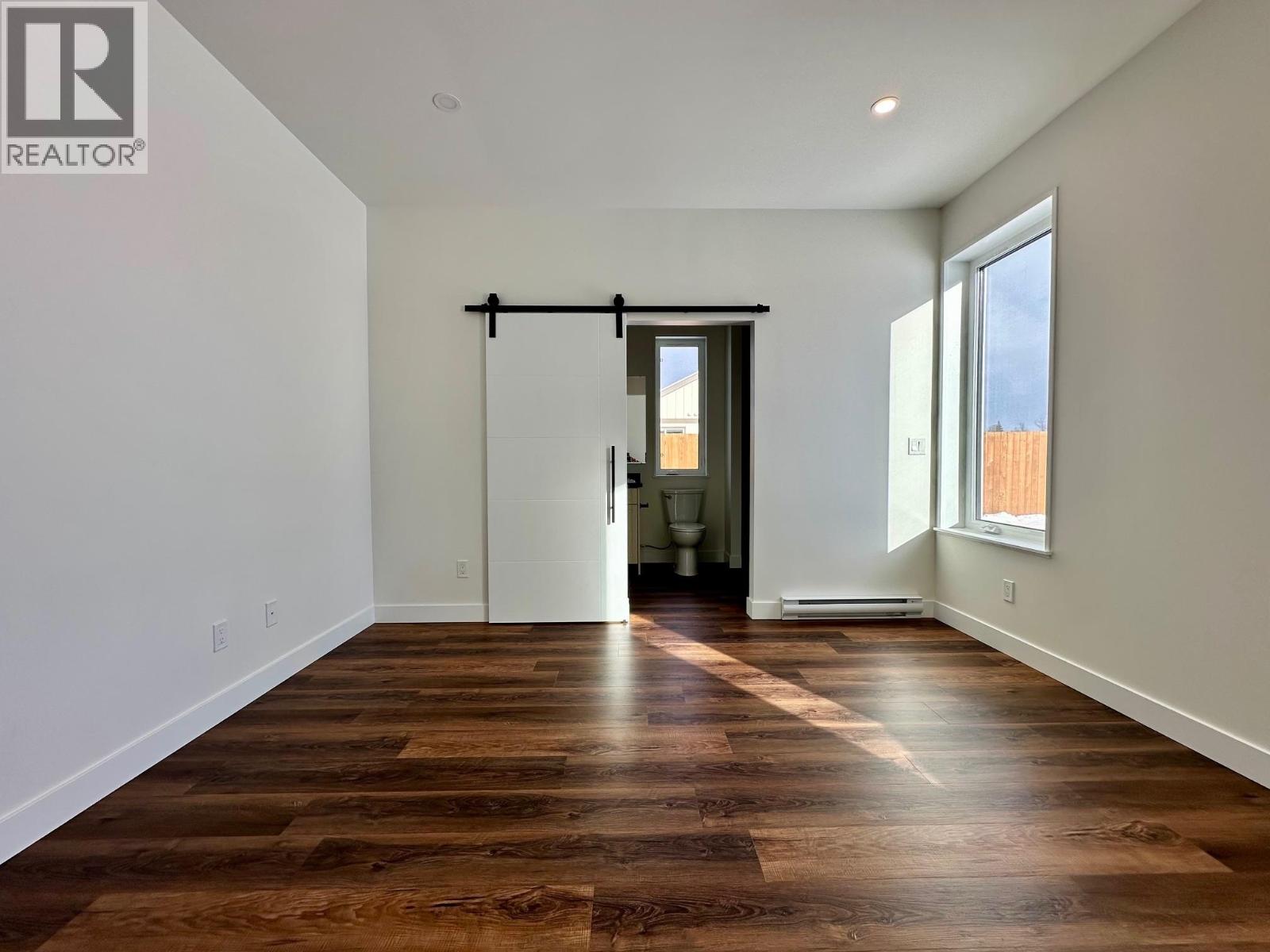 1040 PARKSIDE Avenue, Smithers