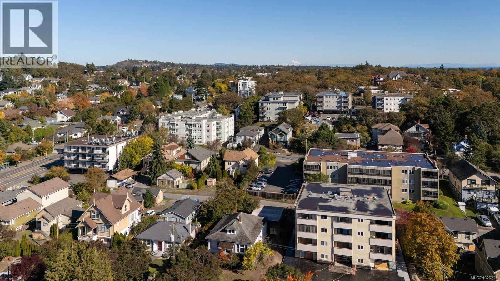  2639 Prior Street, Victoria