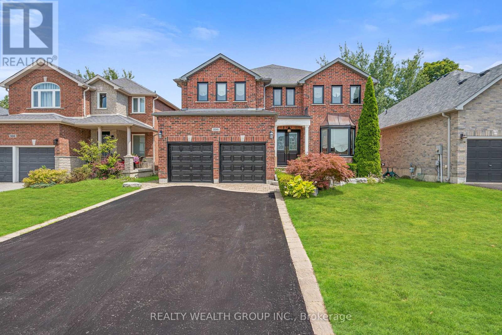 896 BOOTH AVENUE - 2