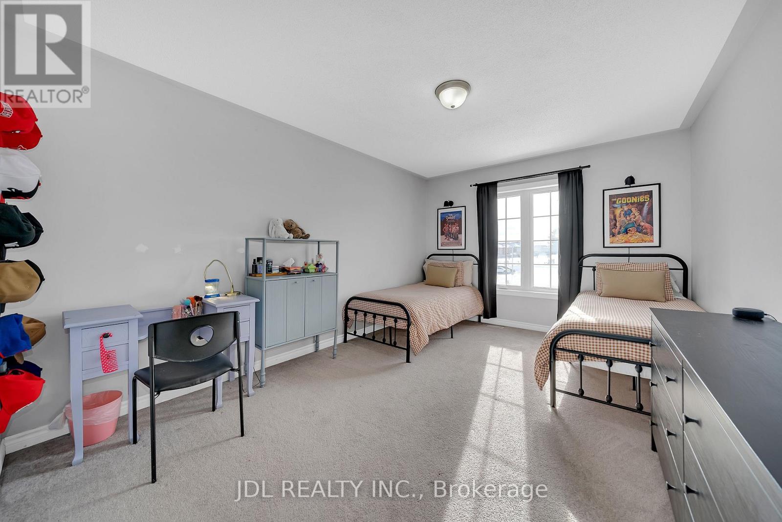 376 MILLER PARK AVENUE - 29