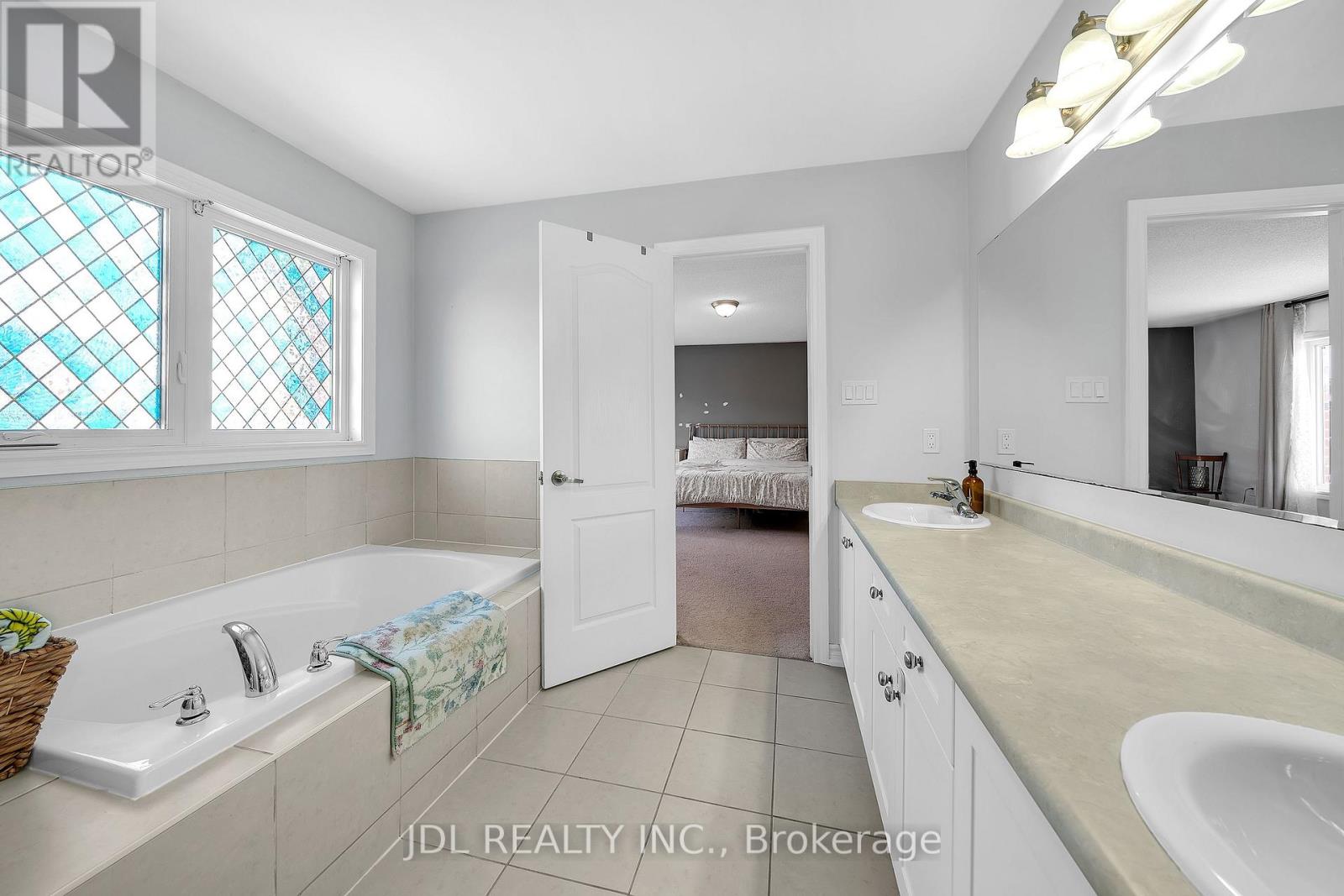 376 MILLER PARK AVENUE - 38