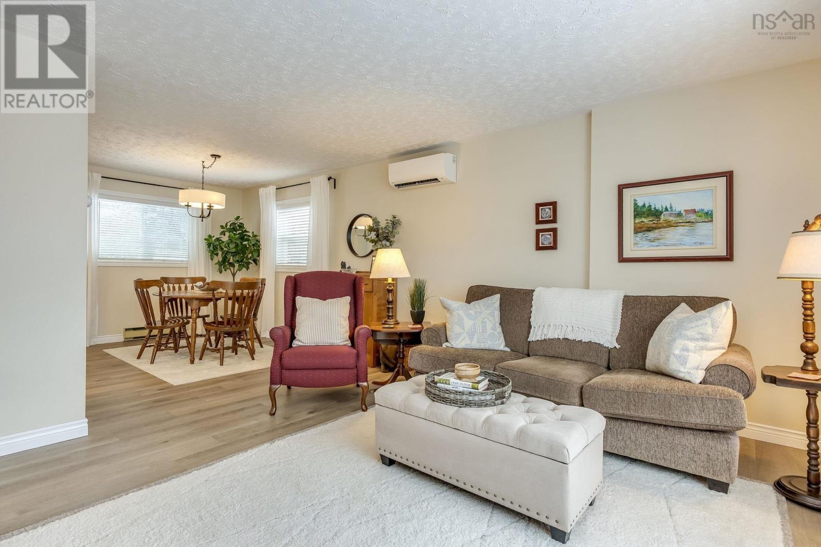 Property 14 of 50 of 89 Apple Tree Lane