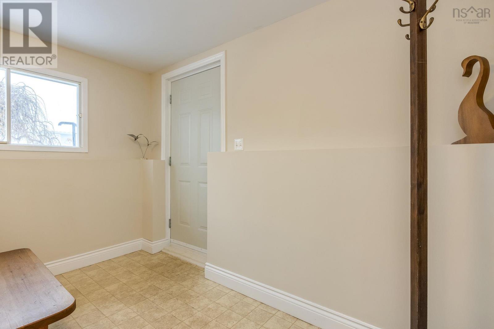 Property 35 of 50 of 89 Apple Tree Lane