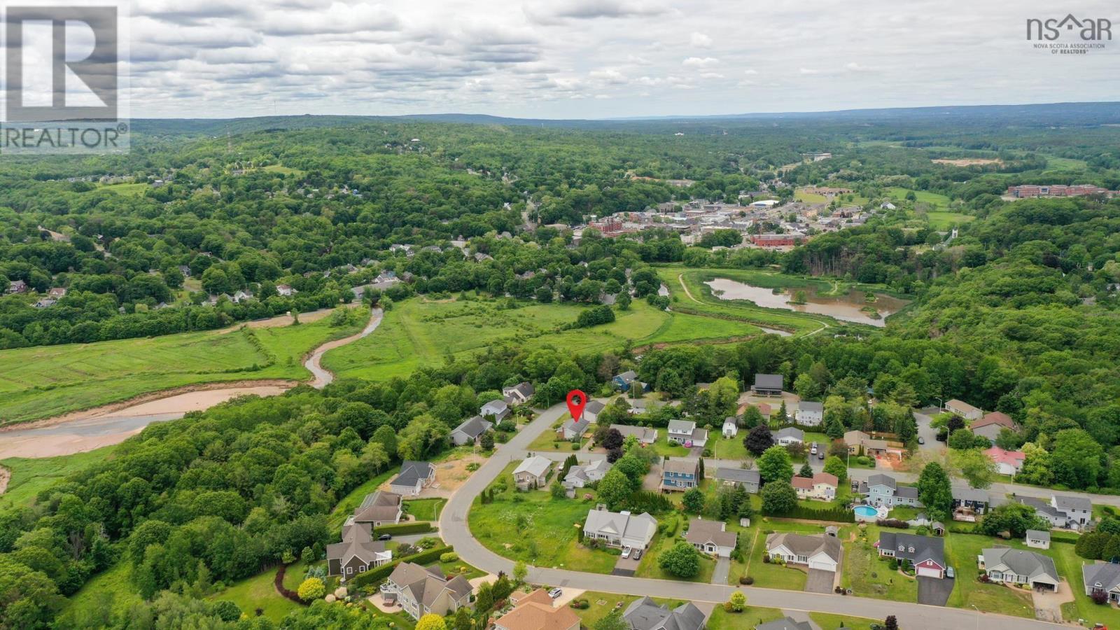 Property 46 of 50 of 89 Apple Tree Lane