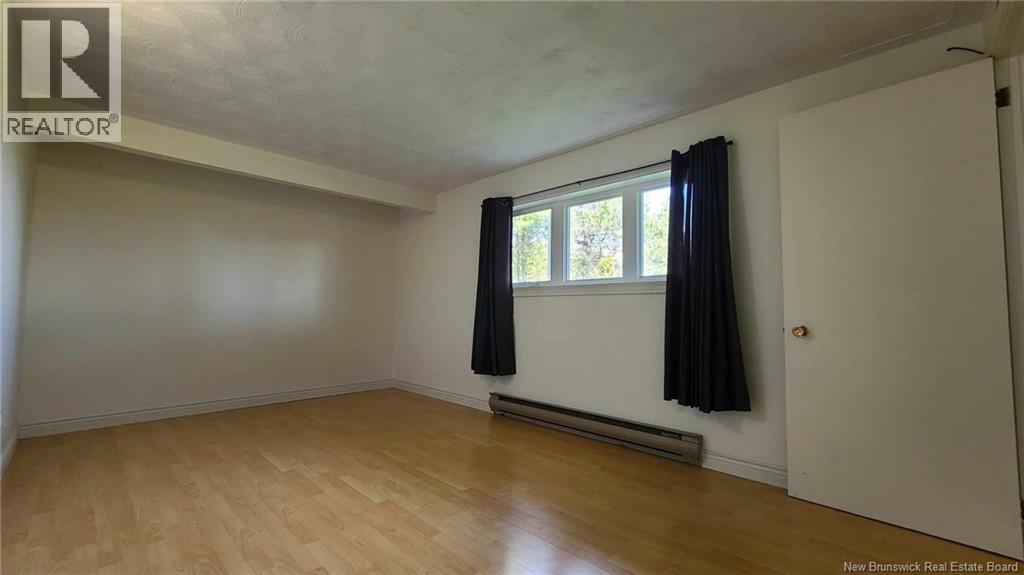 2 Miller Lane - 18