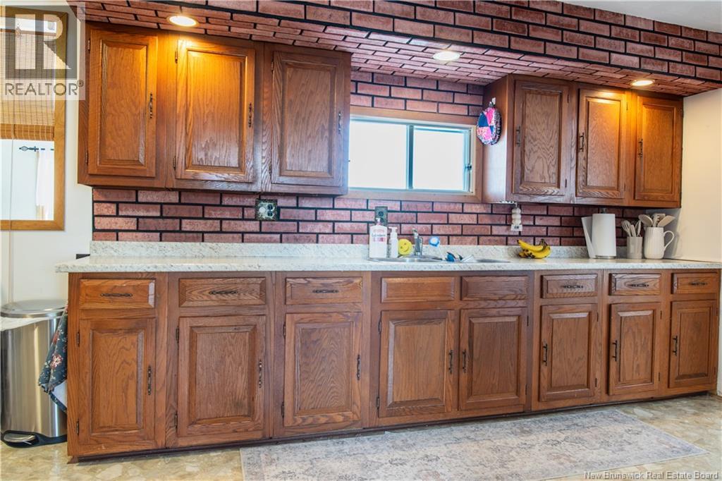 2 Miller Lane - 8