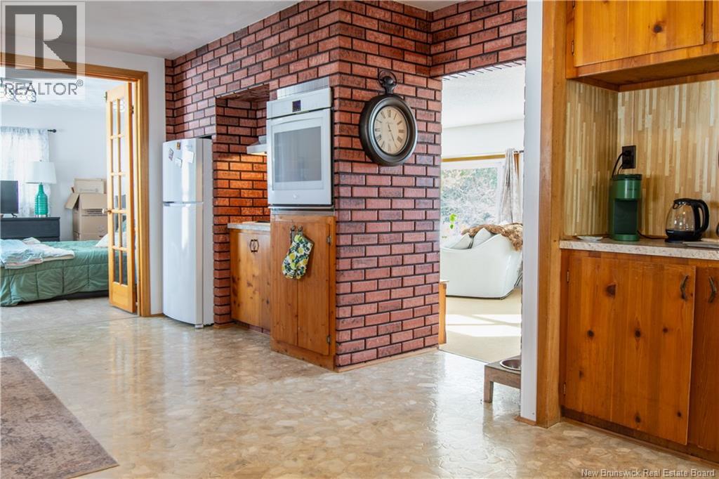 2 Miller Lane - 9