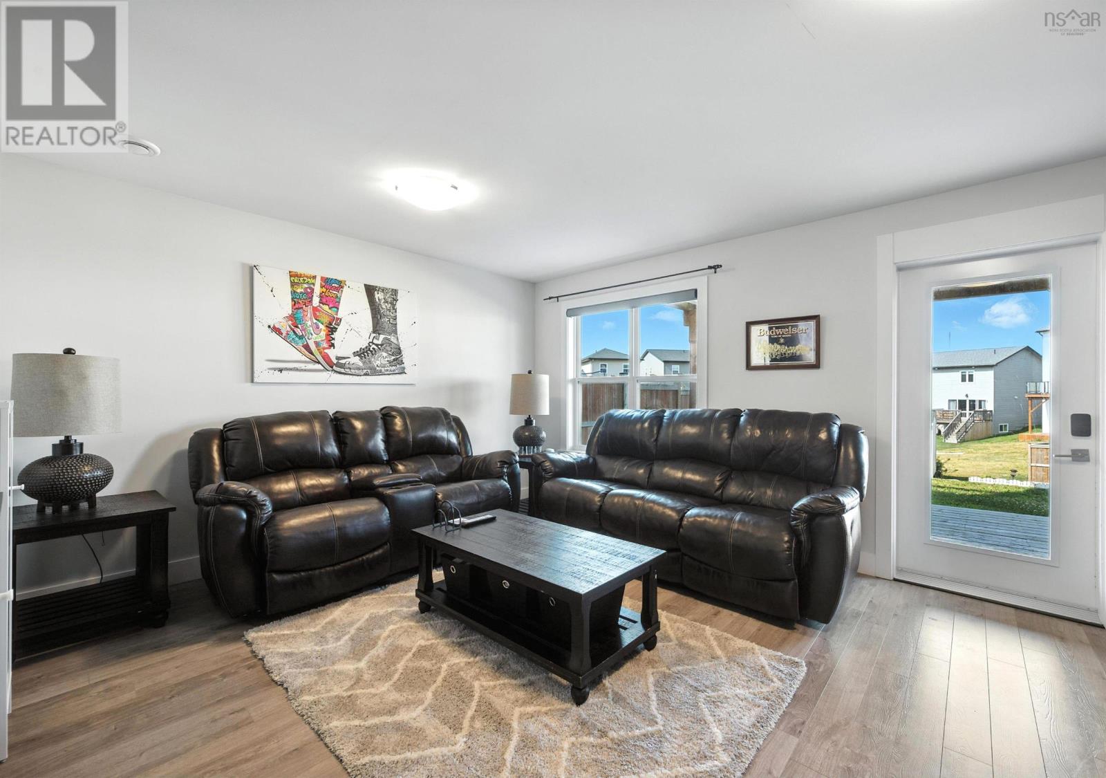 Property 33 of 49 of 32 Travertine Court