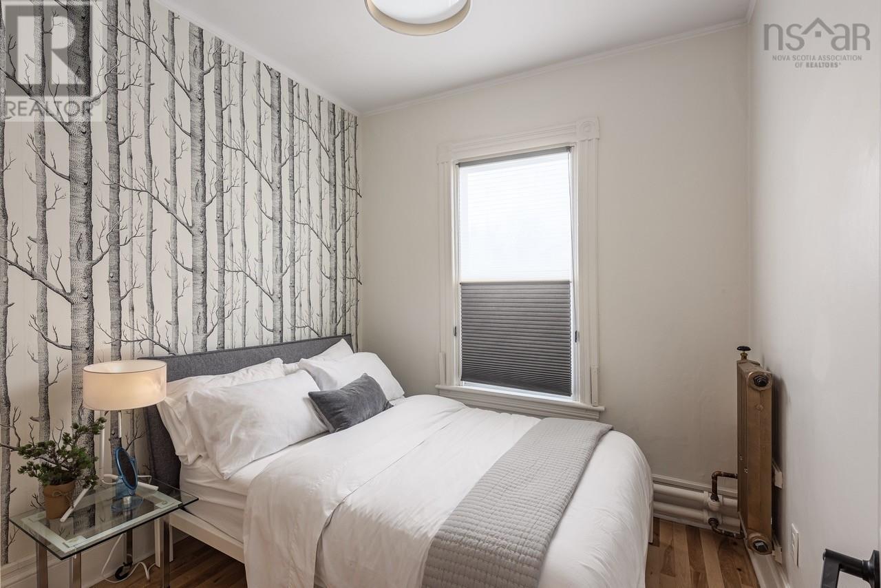 Property 10 of 25 of 6284-86 Chebucto Road