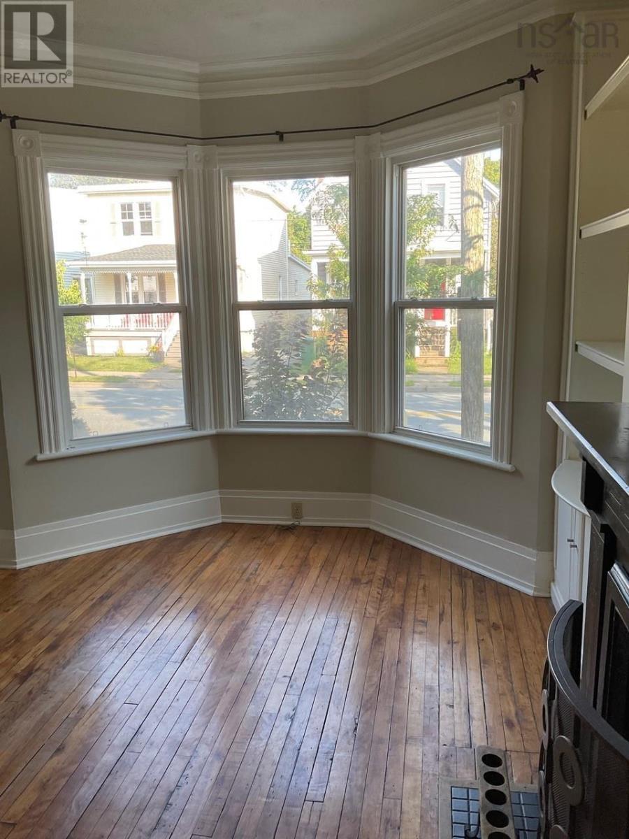 Property 19 of 25 of 6284-86 Chebucto Road