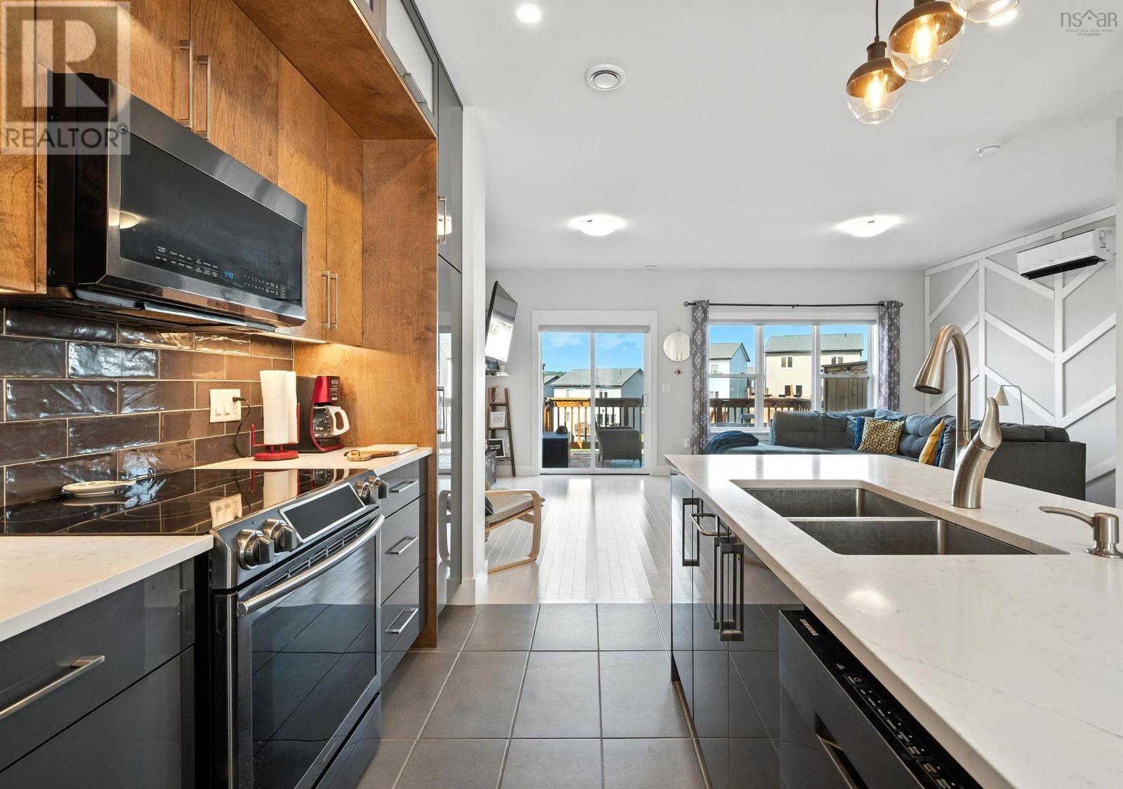 Property 9 of 49 of 32 Travertine Court