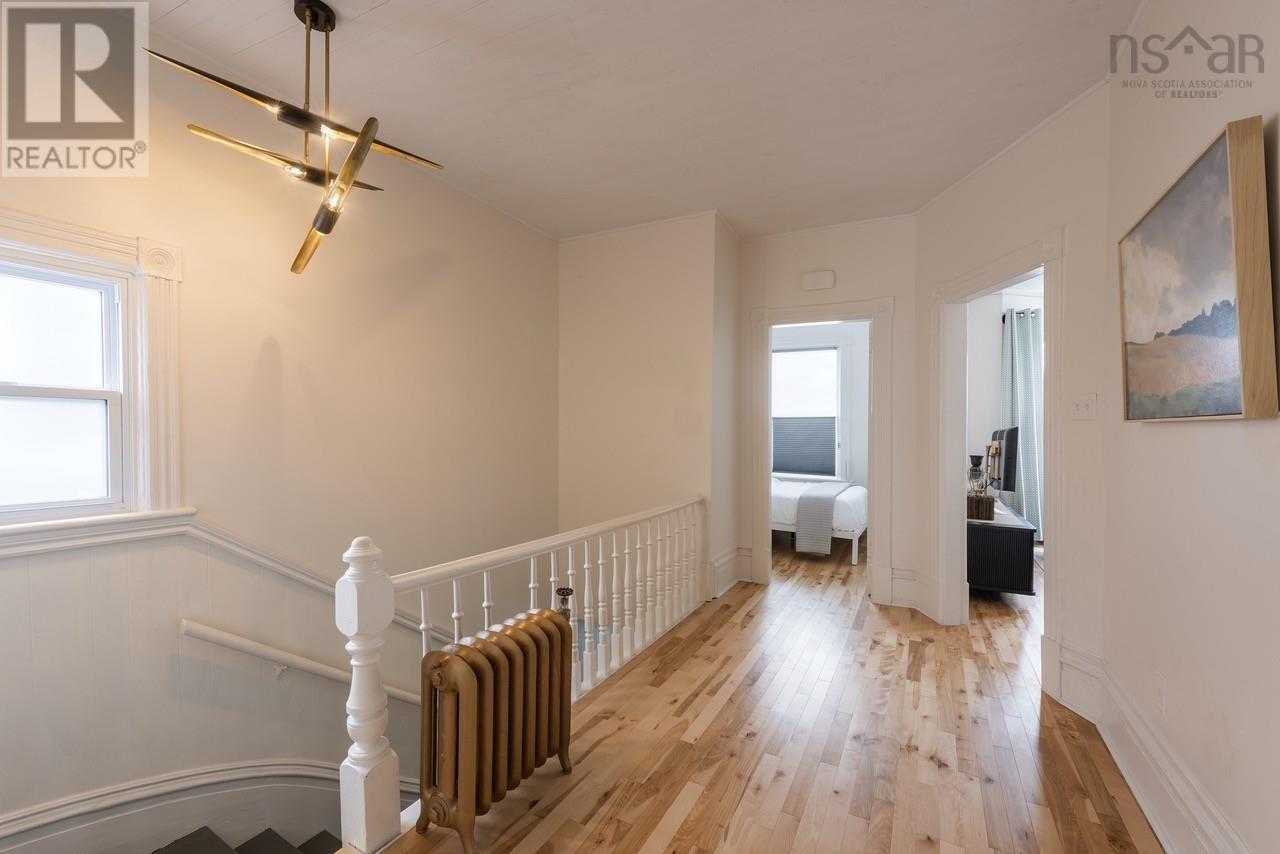 Property 12 of 25 of 6284-86 Chebucto Road