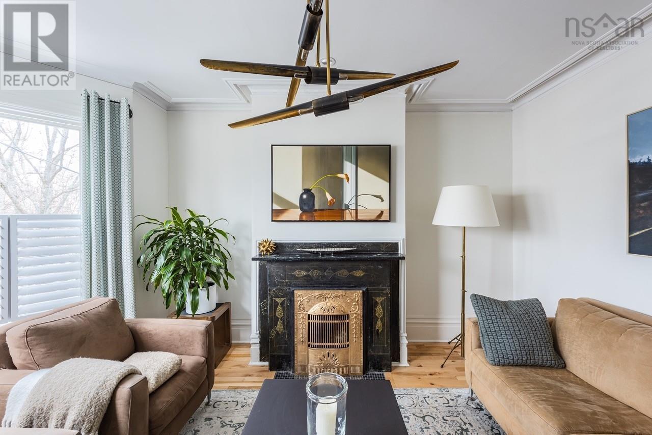 Property 2 of 25 of 6284-86 Chebucto Road