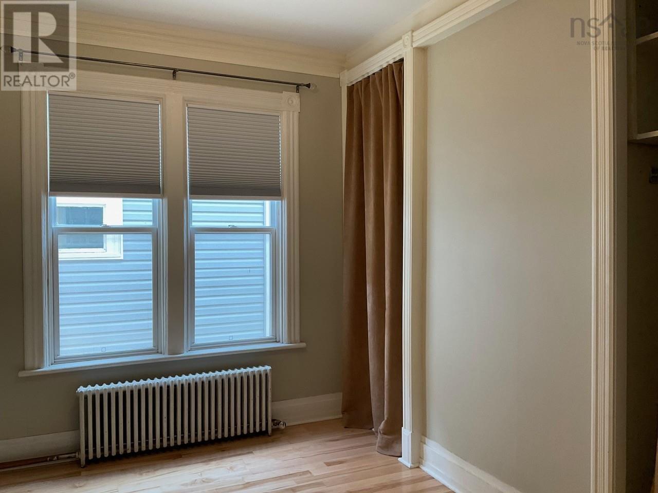 Property 22 of 25 of 6284-86 Chebucto Road