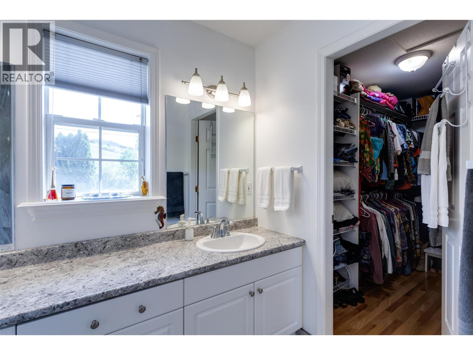 2205 Canary Place, Vernon