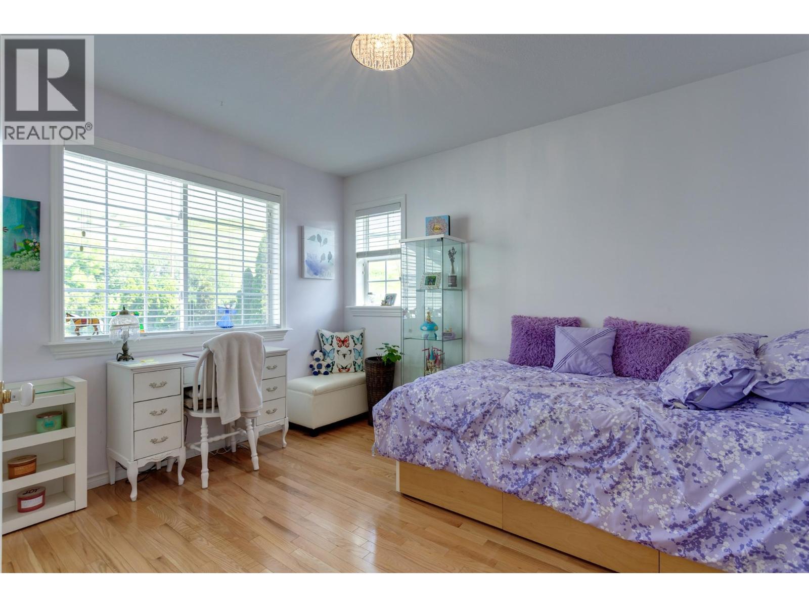 2205 Canary Place, Vernon