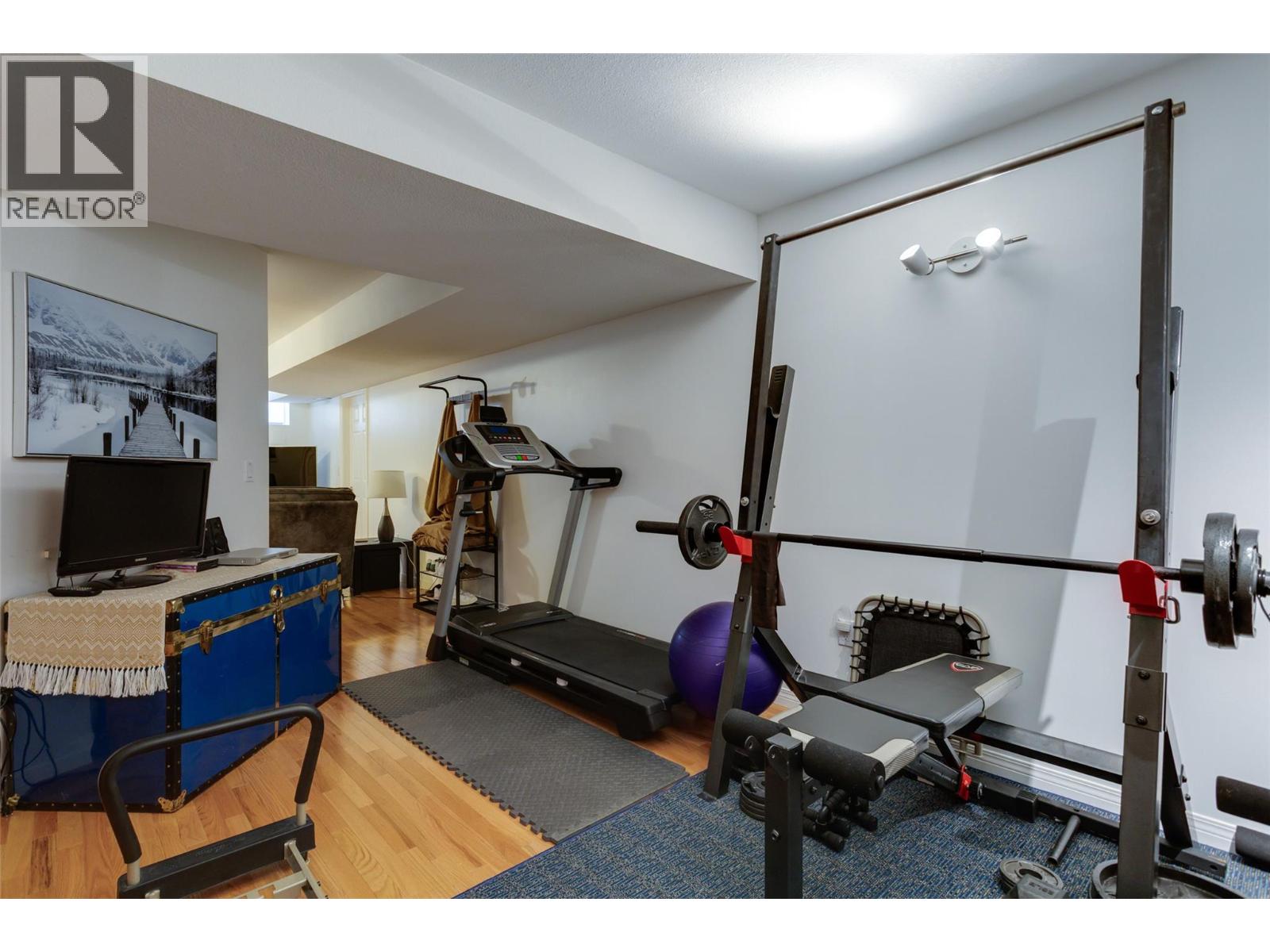 2205 Canary Place, Vernon