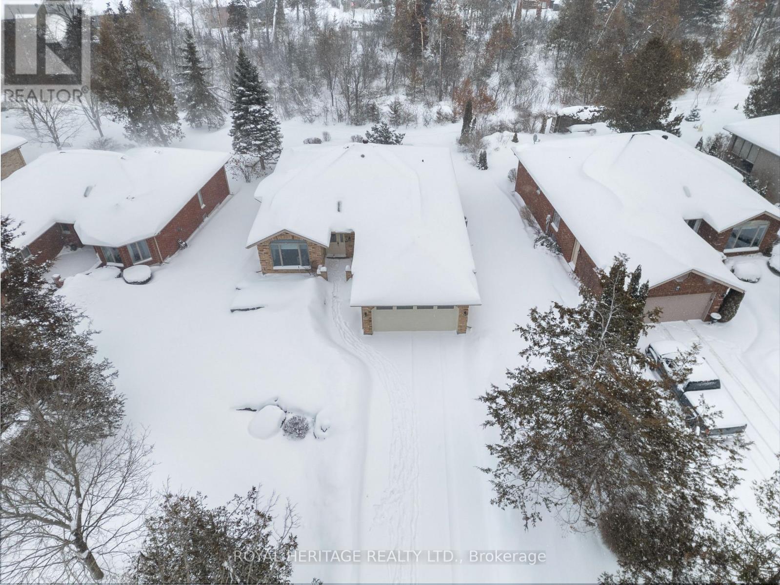 21 ISLAND BAY DRIVE - Photo 2 of 38, Kawartha Lakes (Bobcaygeon), Ontario