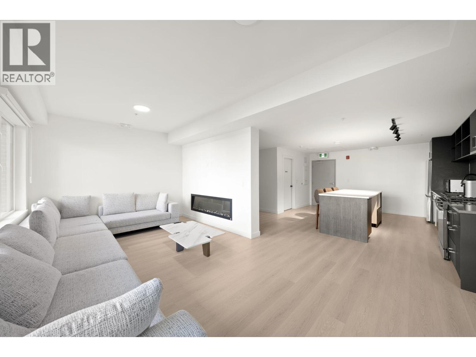 103 2002 ST. GEORGE STREET, Port Moody