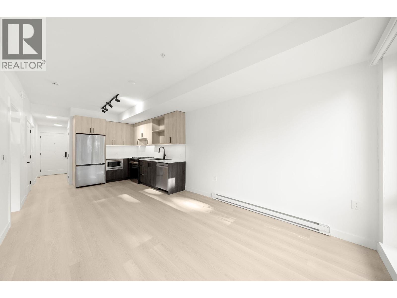 103 2002 ST. GEORGE STREET, Port Moody