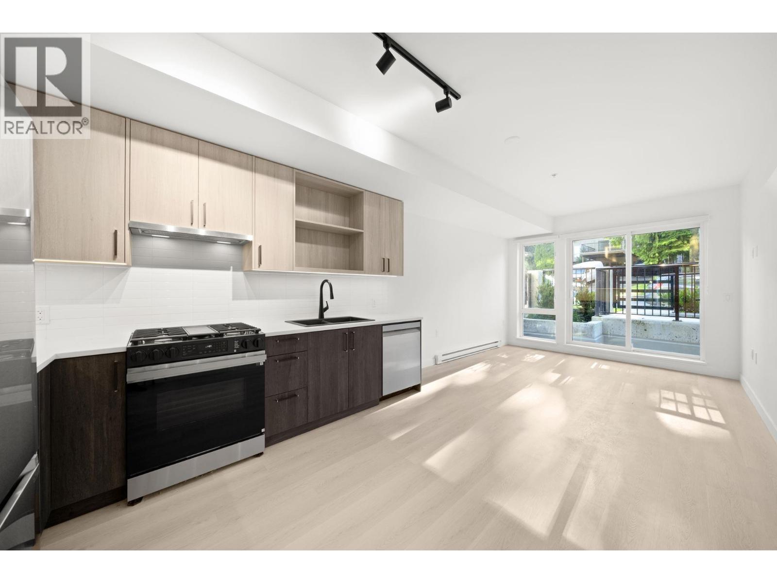 103 2002 ST. GEORGE STREET, Port Moody