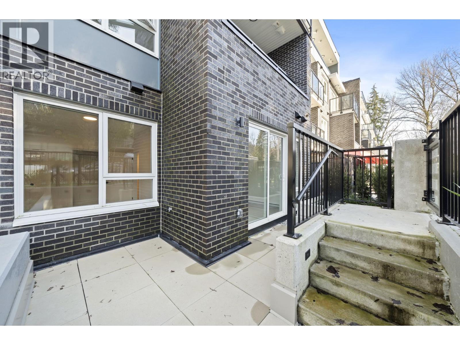 103 2002 ST. GEORGE STREET, Port Moody